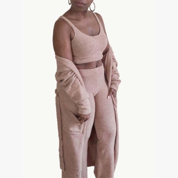 🎊 (NWT) Matching 3-piece Set - Cozy Teddy Fuzzy Set - Picture 3 of 7